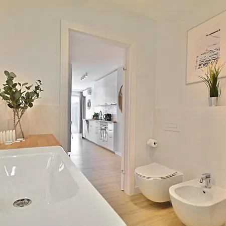 Sunset - Roosevelta - Premium - Garaz