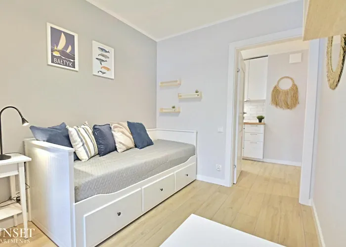 Sunset - Roosevelta - Premium - Garaz Świnoujście